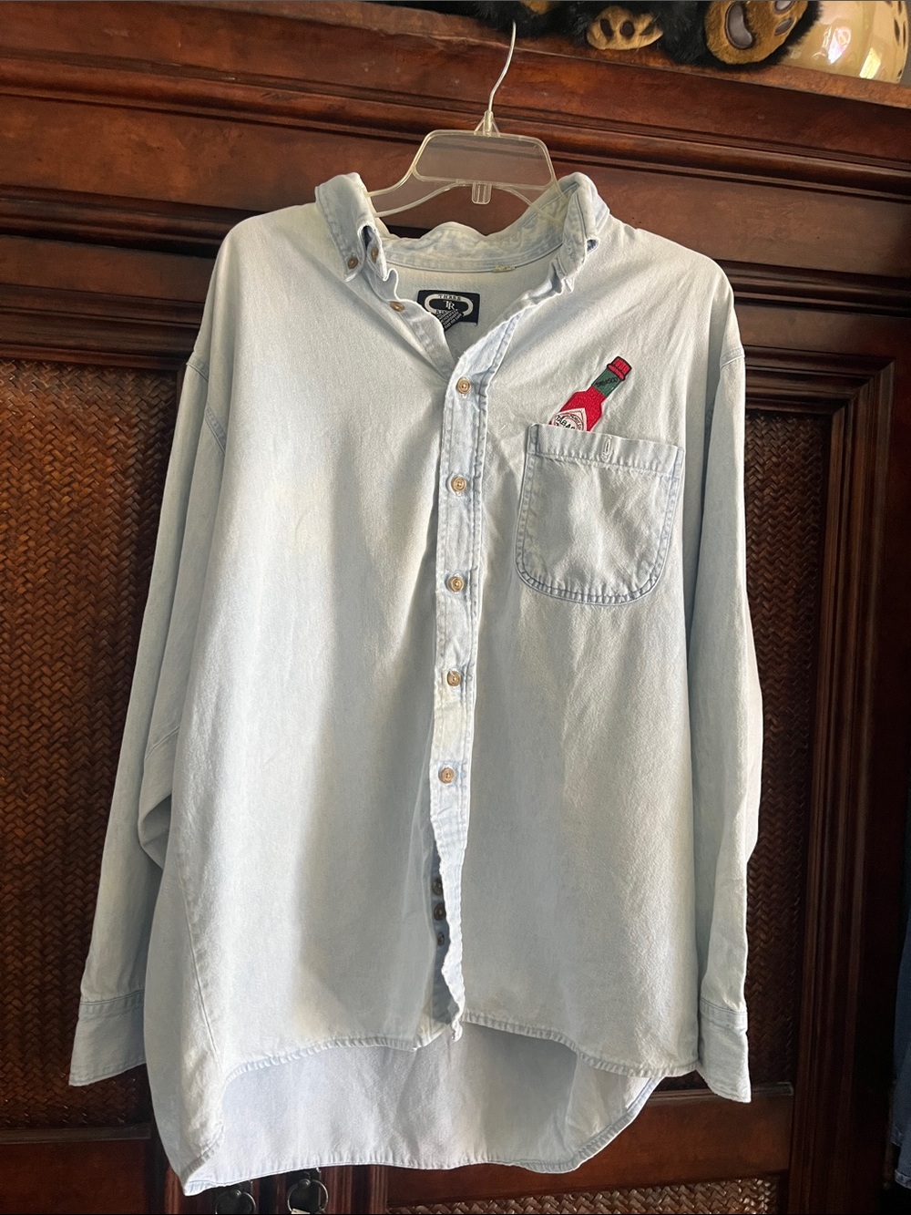 Light Blue Casual Button-Down Shirt with Pocket Embroidery - Men's